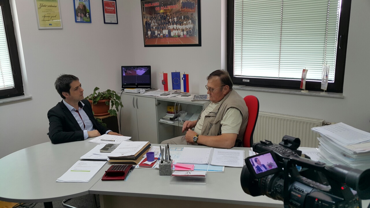 image 3f1af13b17a48316b8ad5a0100f17a2684a0aa885d0af112e639acea326bee3e V